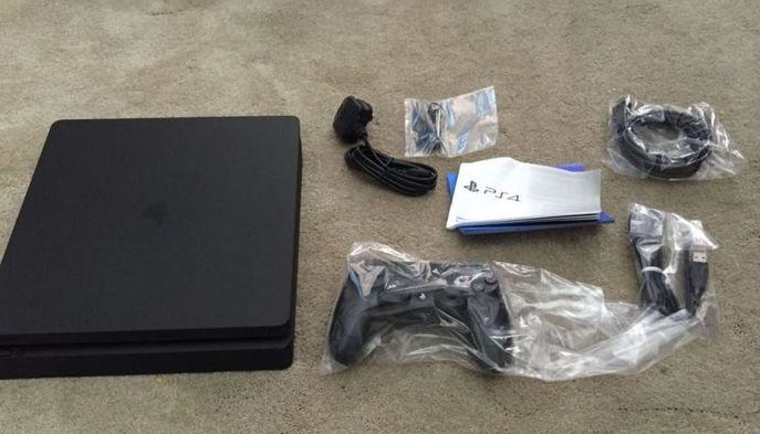 PS4 Mini